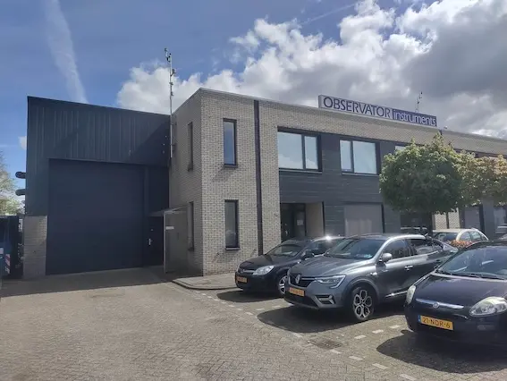Zonnepanelen op bedrijfspand in Ridderkerk
