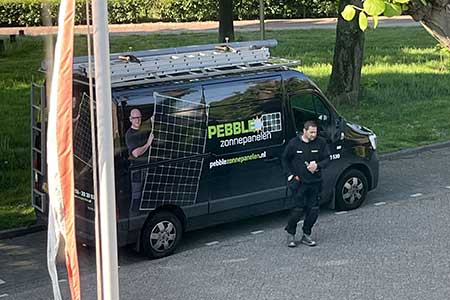 pebble zonne panelen
