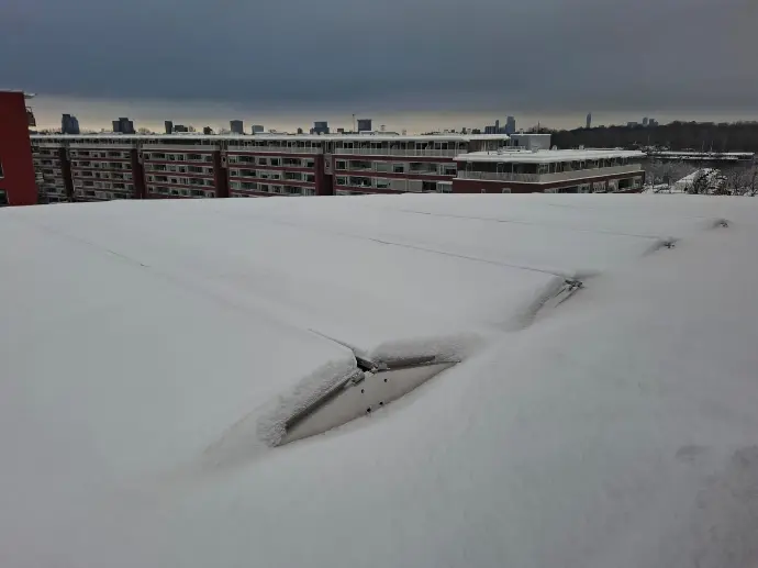 Sneeuw op zonnepanelen 