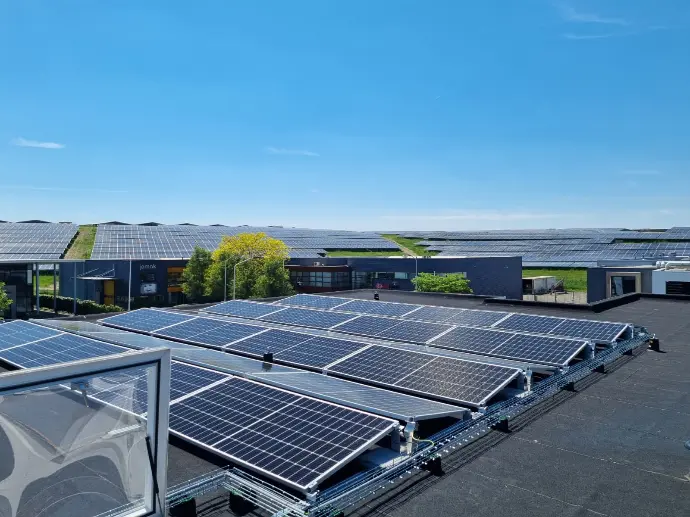 Opbrengst zonnepanelen per maand