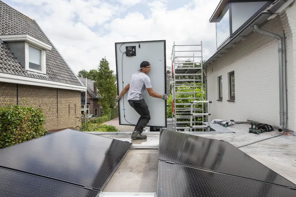 Overcapaciteit bij zonnepanelen rendabel